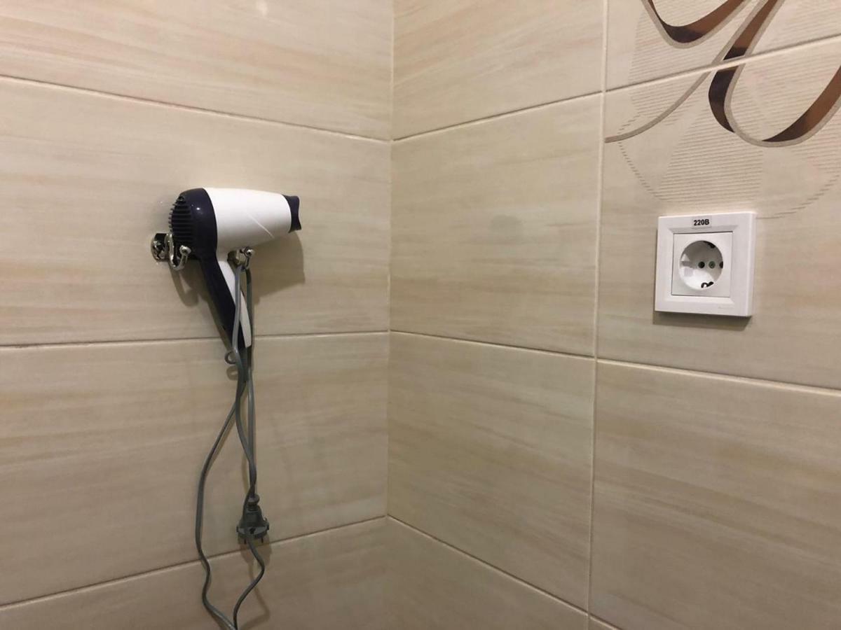 Hotel 18 Львов Экстерьер фото