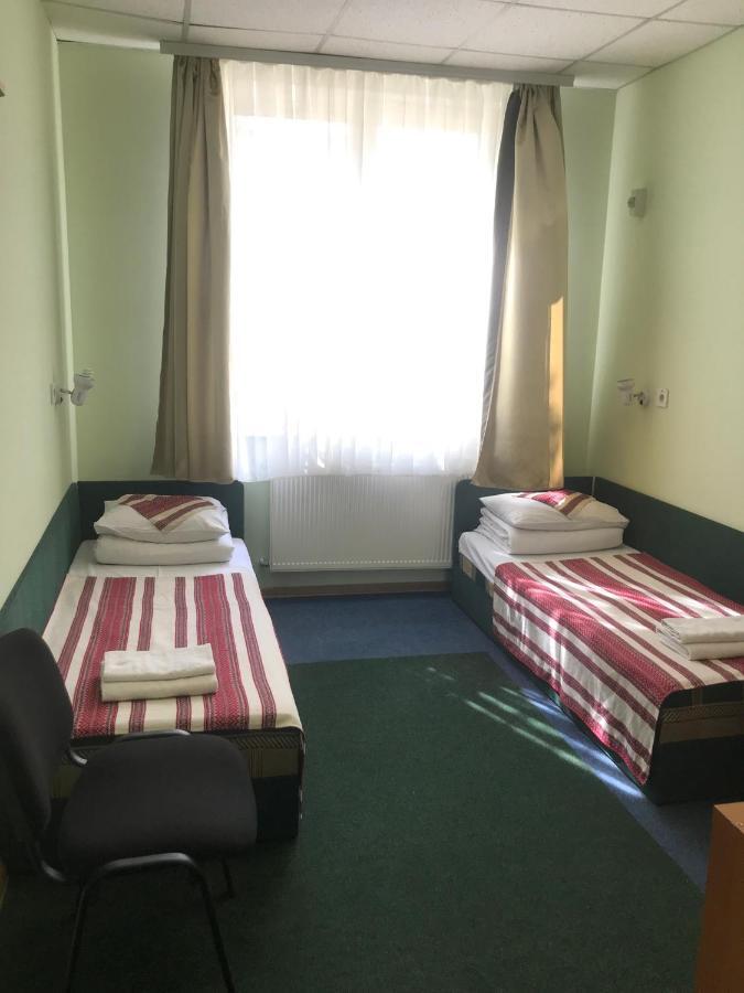 Hotel 18 Львов Экстерьер фото